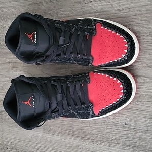 SOLD!!! DAMN You Cheap... Air Jordan 1 Siempre sz11.5 USED